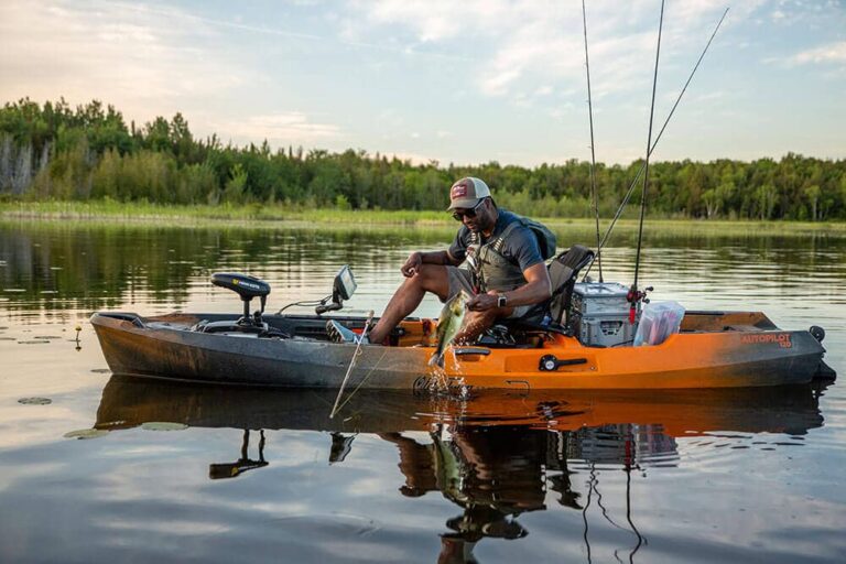 kayak bass fishing