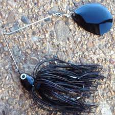 black spinnerbait